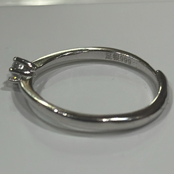 Masonite Ring Stamped 999 Adjustable - Picture 5 of 7